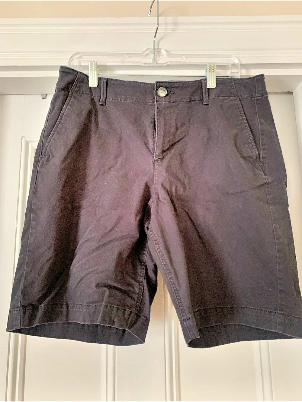 LOFT Summer Bermuda Shorts Gray Size 10